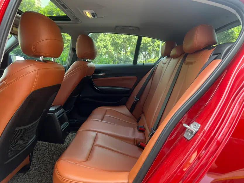 BMW 1 Series 2018 118i Sport Design Package — миниатюра 31