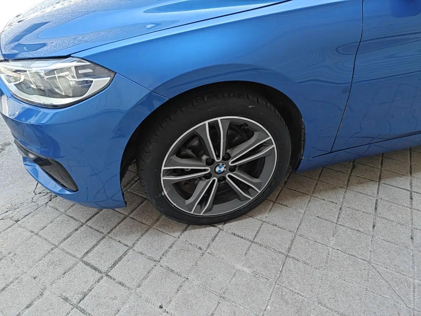 BMW 1 Series 2018 118i Sport Edition — миниатюра 10