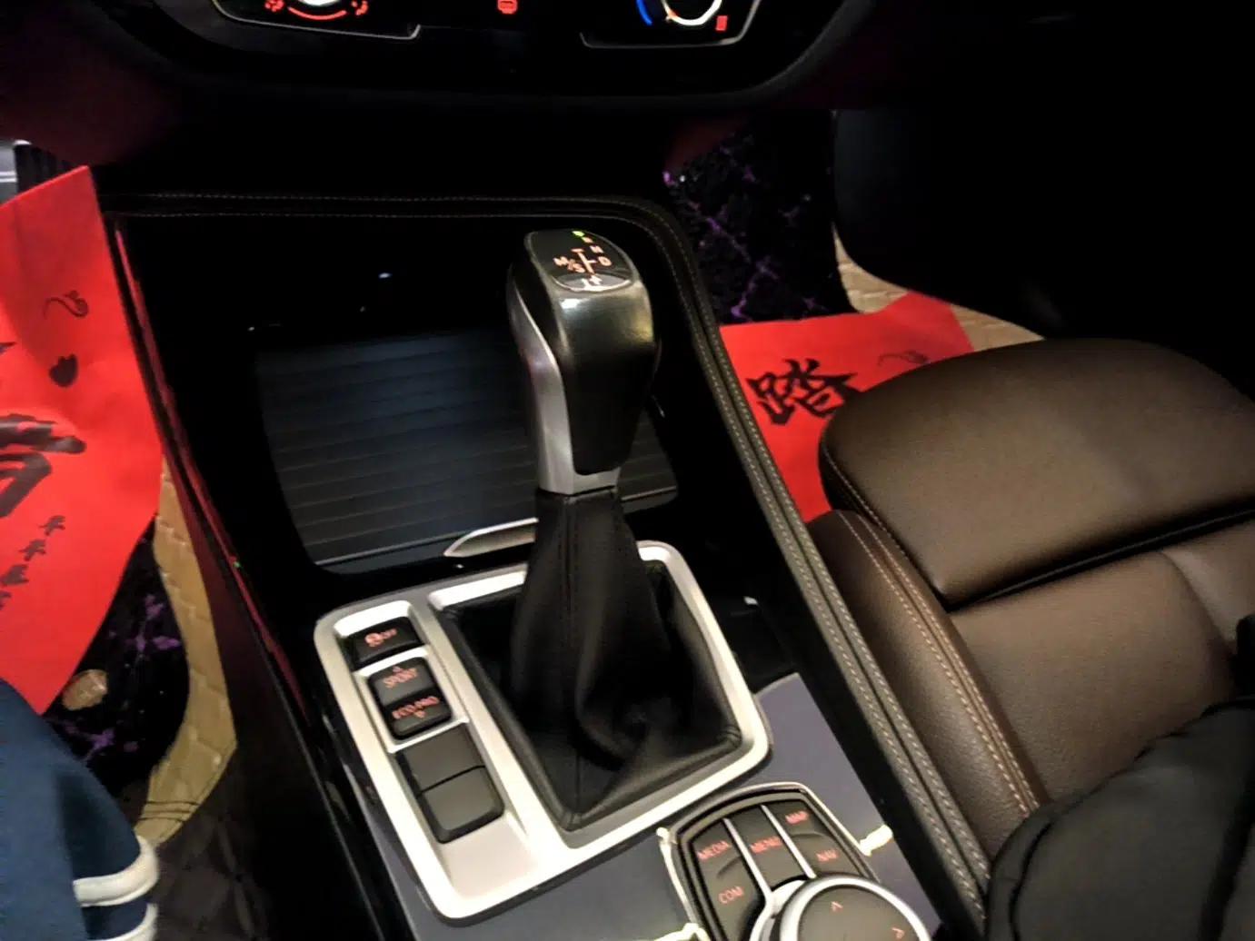 BMW 1 Series 2019 118i M Sport Package — миниатюра 16