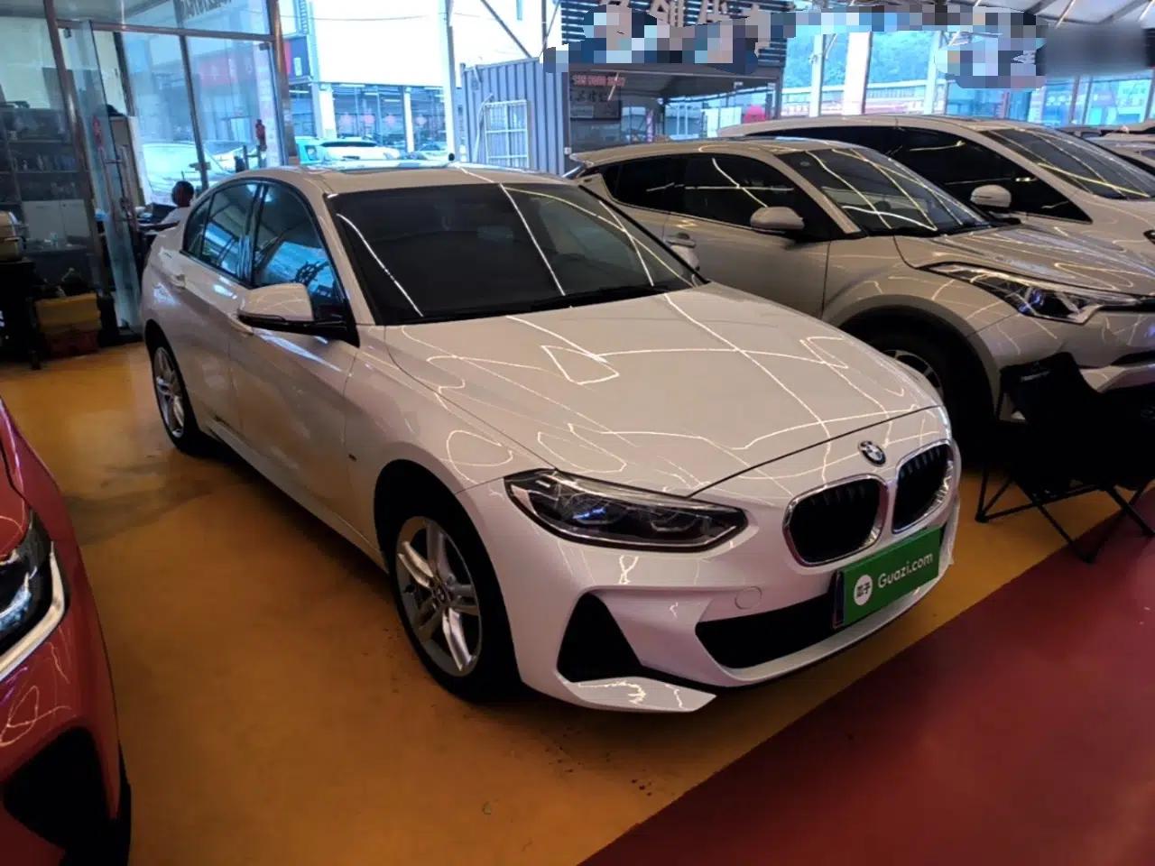 BMW 1 Series 2019 118i M Sport Package — миниатюра 3