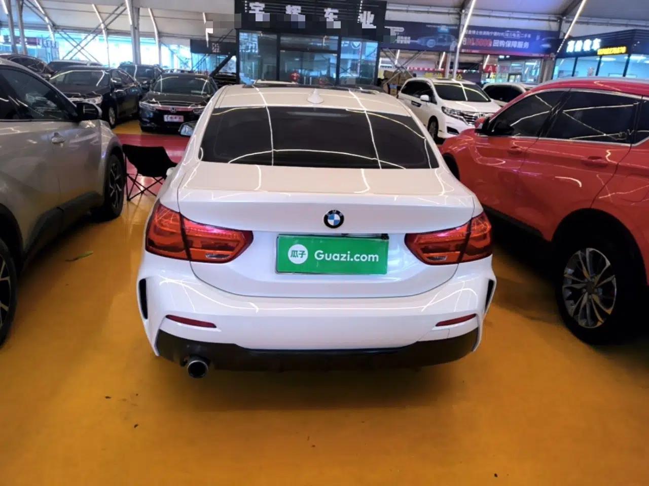BMW 1 Series 2019 118i M Sport Package — миниатюра 5