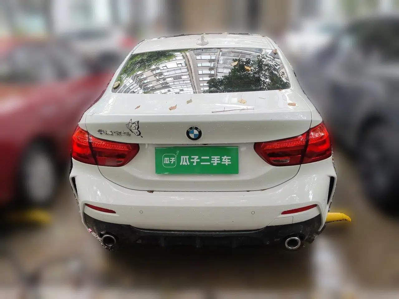 BMW 1 Series 2019 120i Leading Model M Sport Package — миниатюра 5