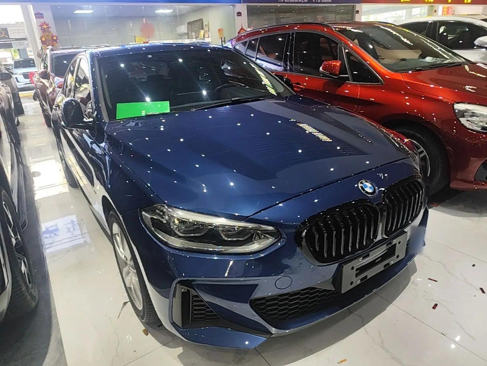 BMW 1 Series 2021 Revised 120i M Sport Night Edition — миниатюра 3