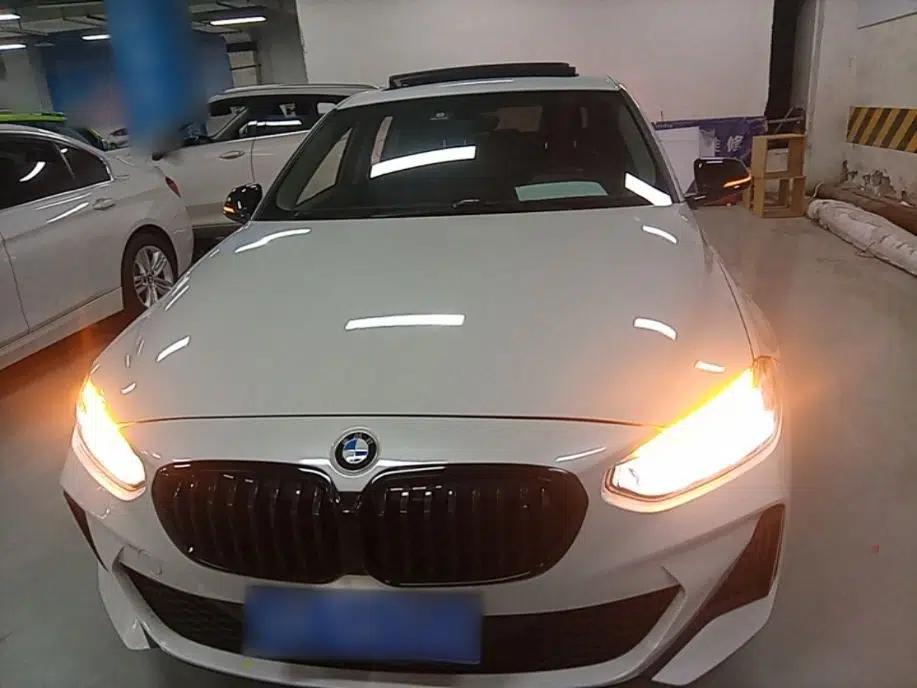 BMW 1 Series 2021 120i M Sport Night Edition — миниатюра 2