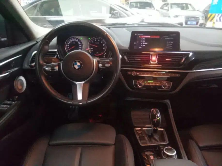 BMW 1 Series 2021 120i M Sport Night Edition — миниатюра 18