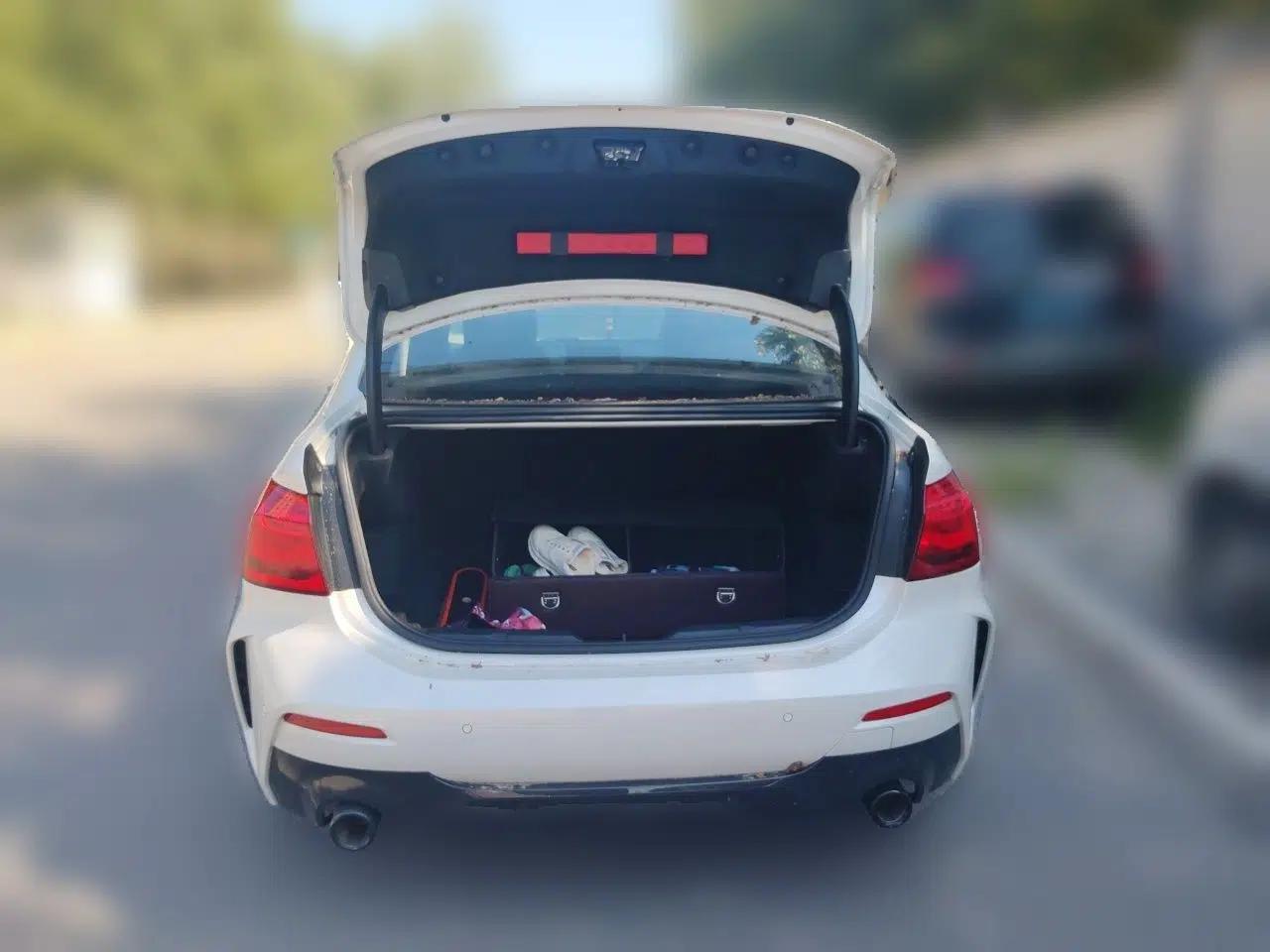 BMW 1 Series 2021 Revised 120i M Sport Night Edition — миниатюра 19