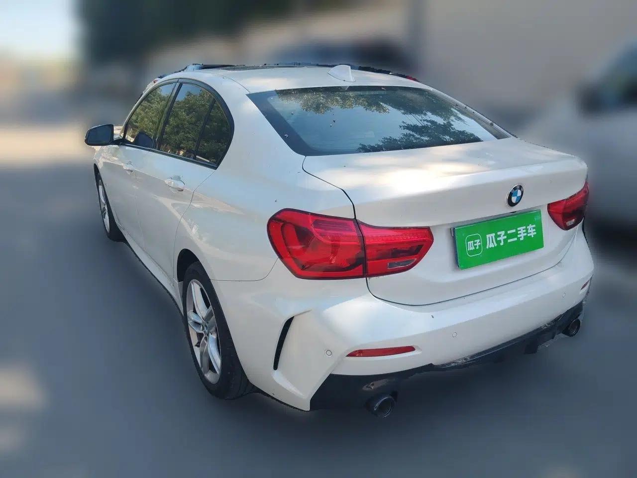 BMW 1 Series 2021 Revised 120i M Sport Night Edition — миниатюра 4