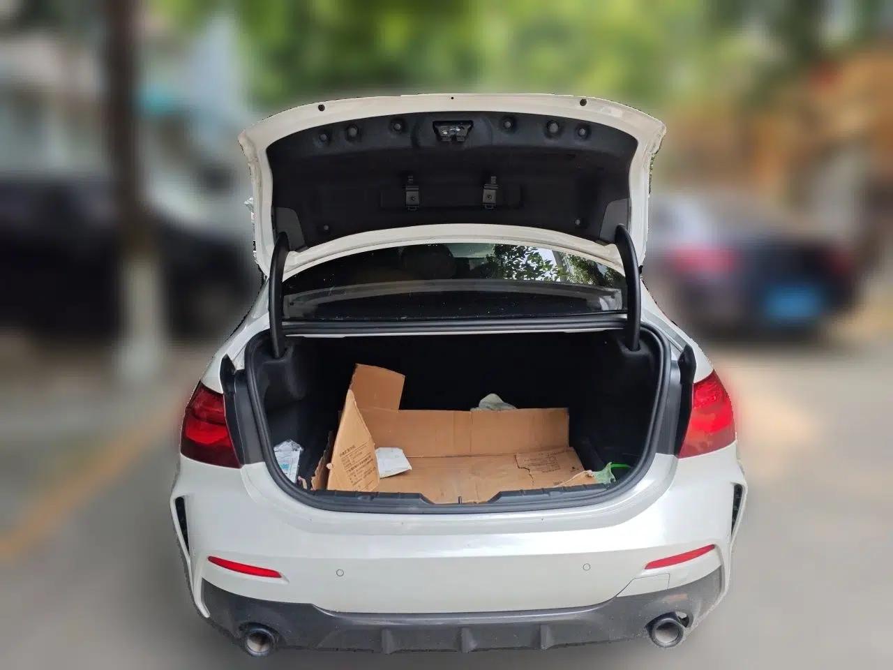 BMW 1 Series 2023 120i M Sport Night Edition — миниатюра 19