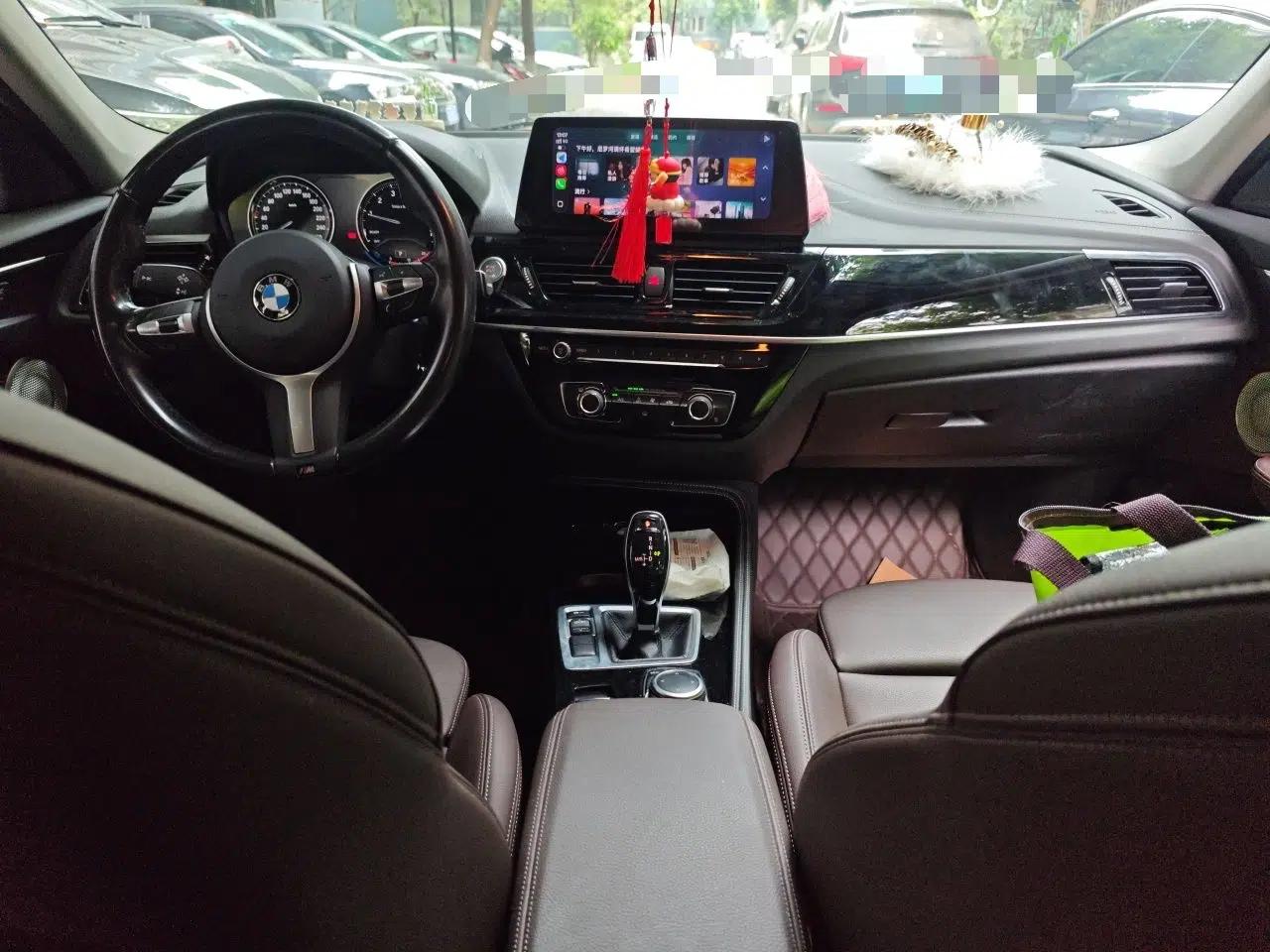 BMW 1 Series 2023 120i M Sport Night Edition — миниатюра 9