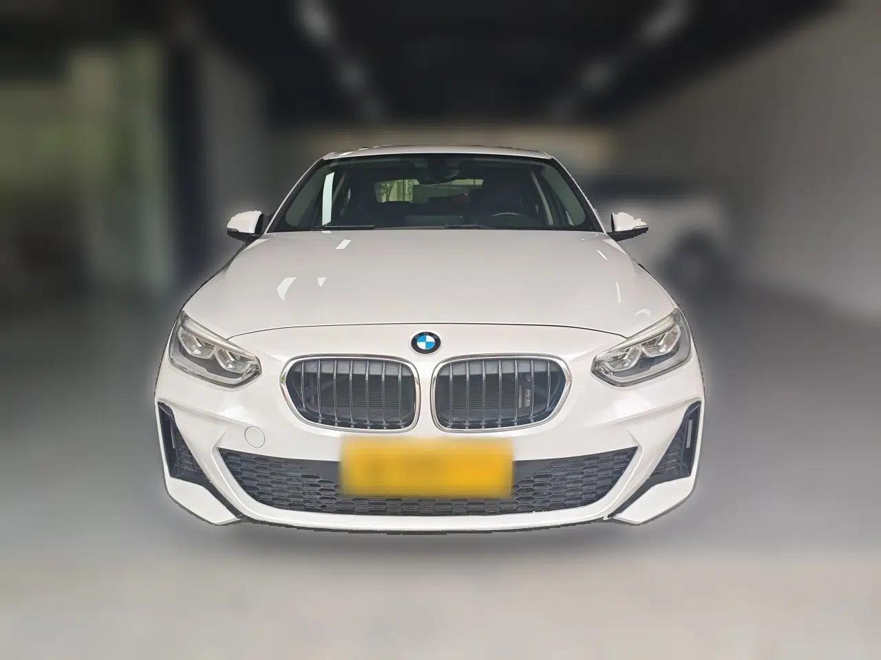BMW 1 Series 2022 120i M Sport Edition — миниатюра 2