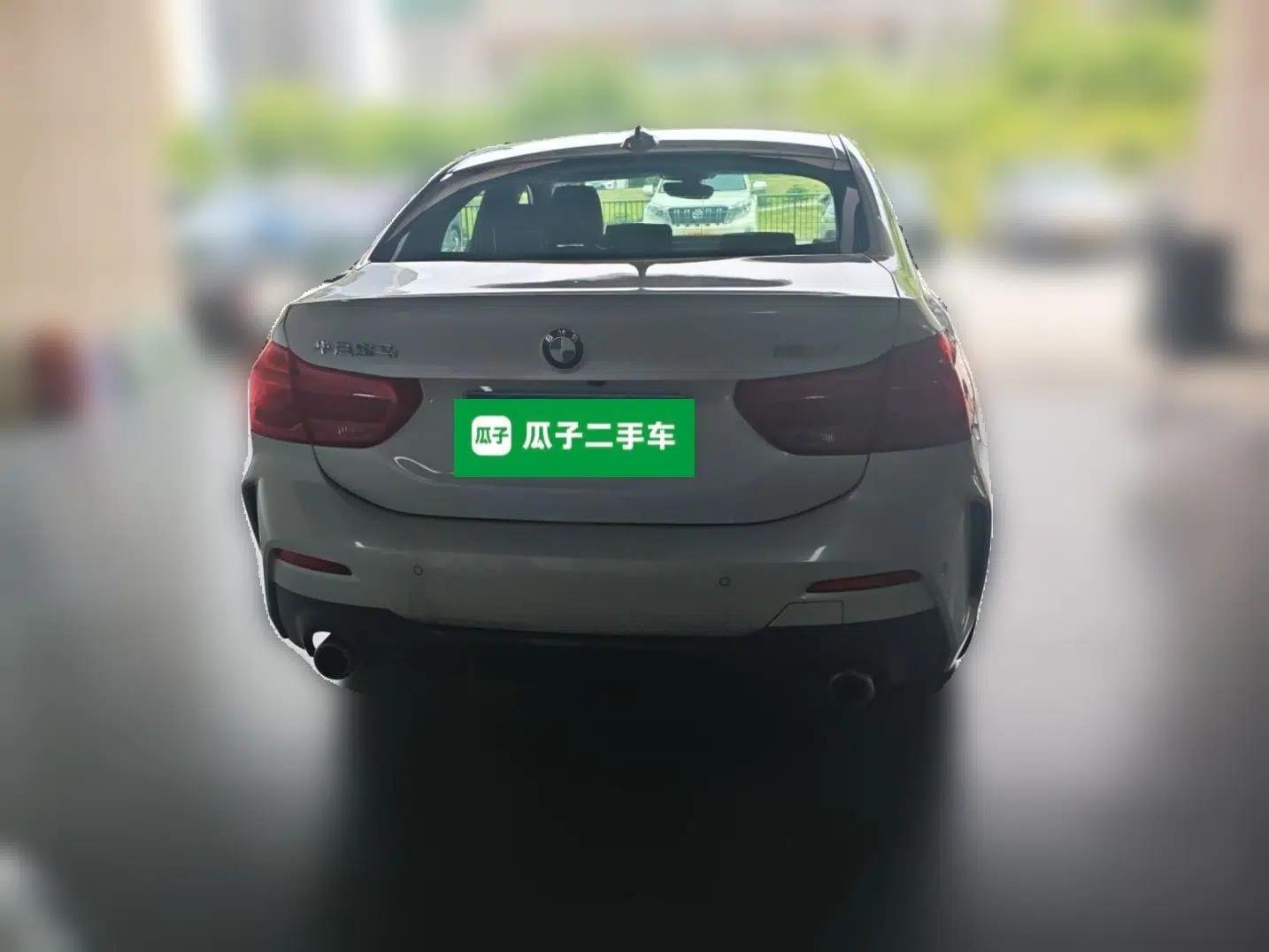 BMW 1 Series 2022 120i M Sport Edition — миниатюра 5
