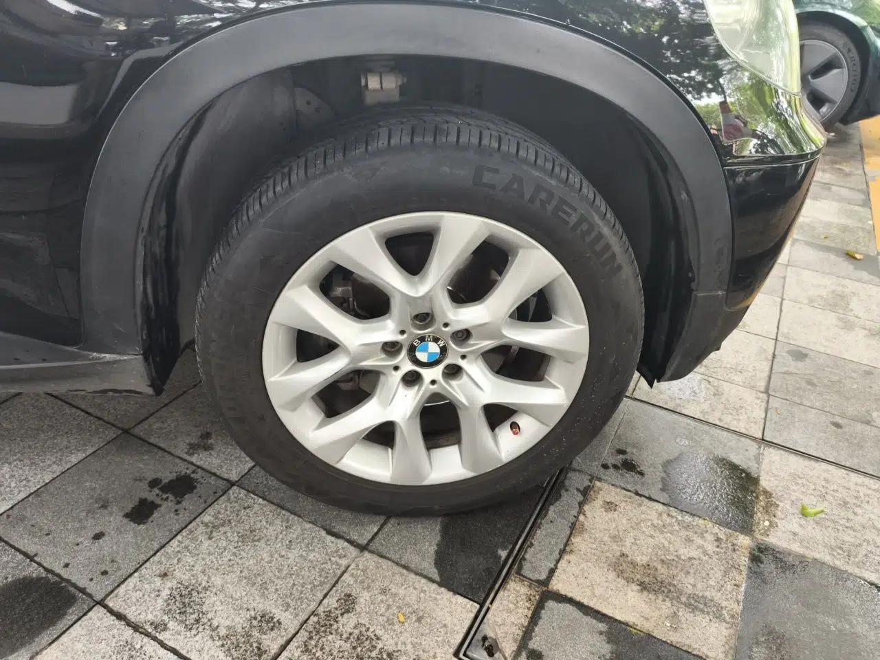 BMW X5 2011 xDrive35i Luxury Model — миниатюра 8