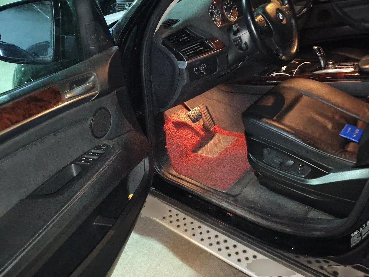 BMW X5 3.0T Automatic (Parallel Import, U.S. Specification) — миниатюра 16