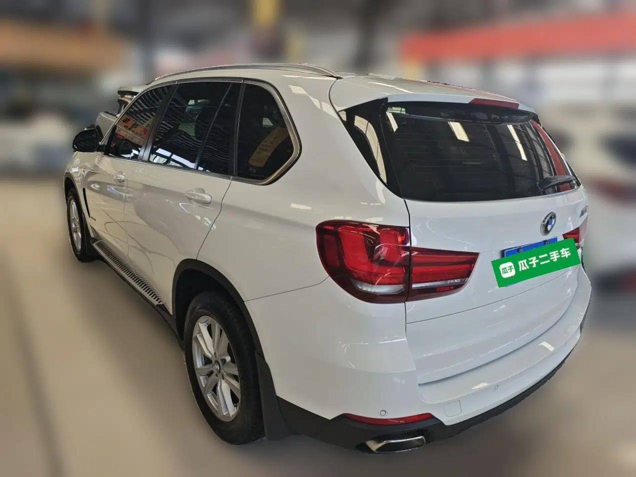 BMW X5 BMW X5 (parallel import), Middle East specification, 3.0-liter gasoline engine, automatic transmission, 5 seats, with sunroof. — миниатюра 4