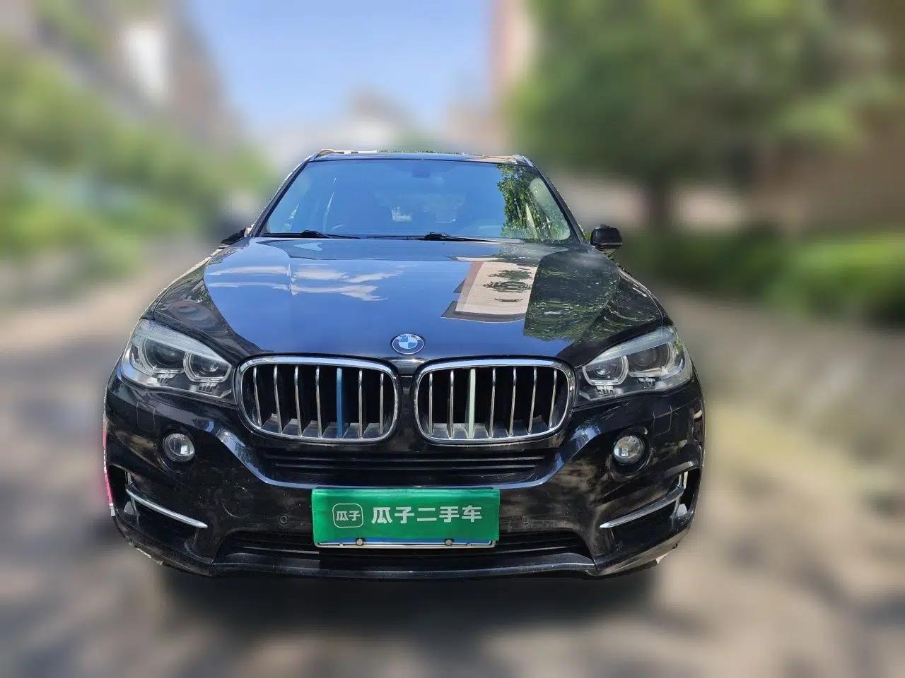 BMW X5 2017 xDrive28i — миниатюра 2
