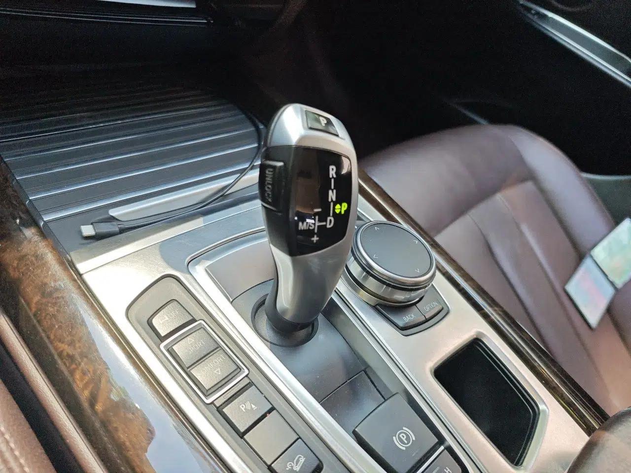 BMW X5 2017 xDrive28i — миниатюра 14