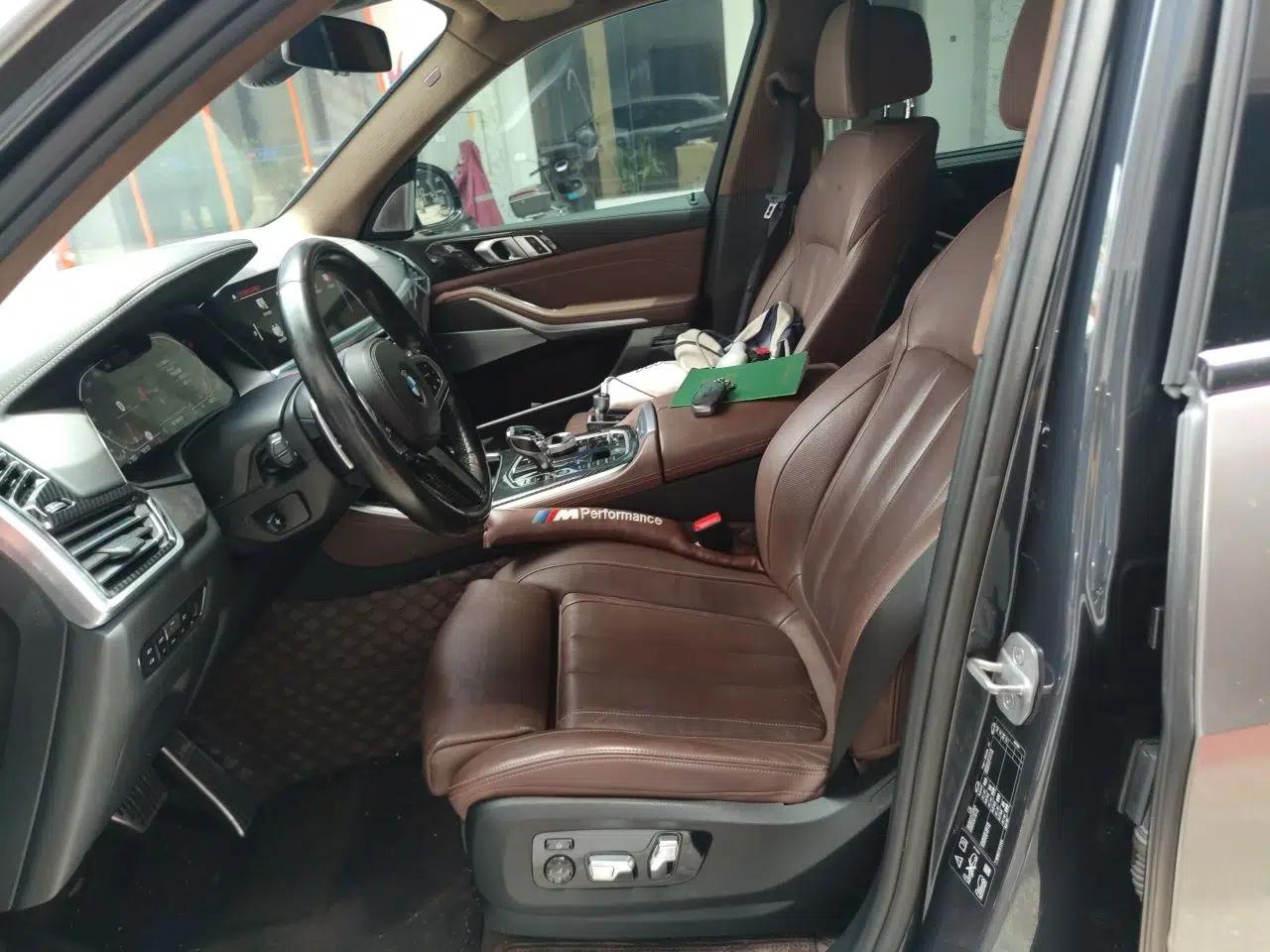 BMW X5 2019 xDrive40i Luxury Model with M Sport Package — миниатюра 15