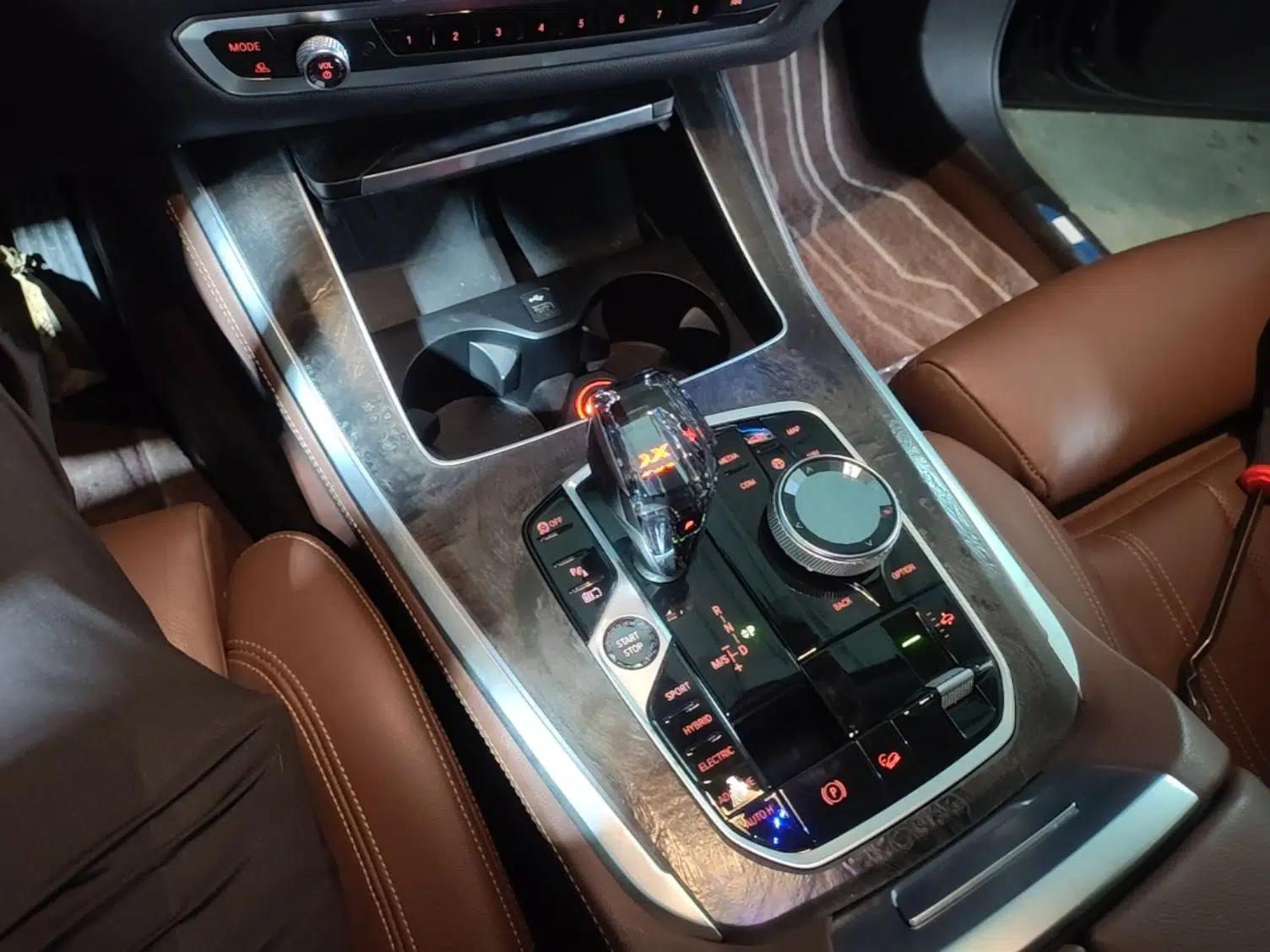 BMW X5 New Energy 2020 xDrive45e M Sport Package — миниатюра 21