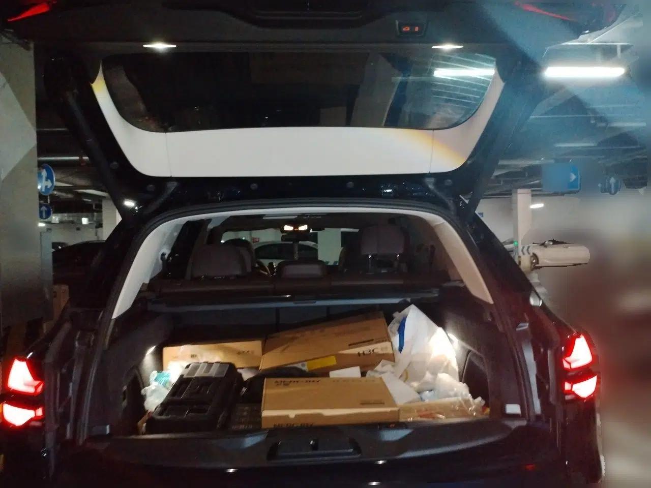 BMW X5 2023 xDrive 30Li Luxury M Sport Night Edition Package — миниатюра 19