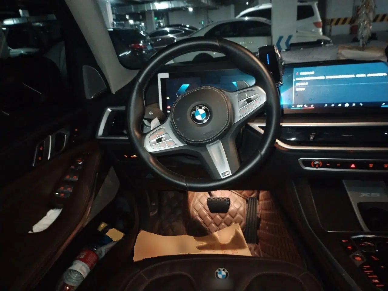 BMW X5 2023 xDrive 30Li Luxury M Sport Night Edition Package — миниатюра 10