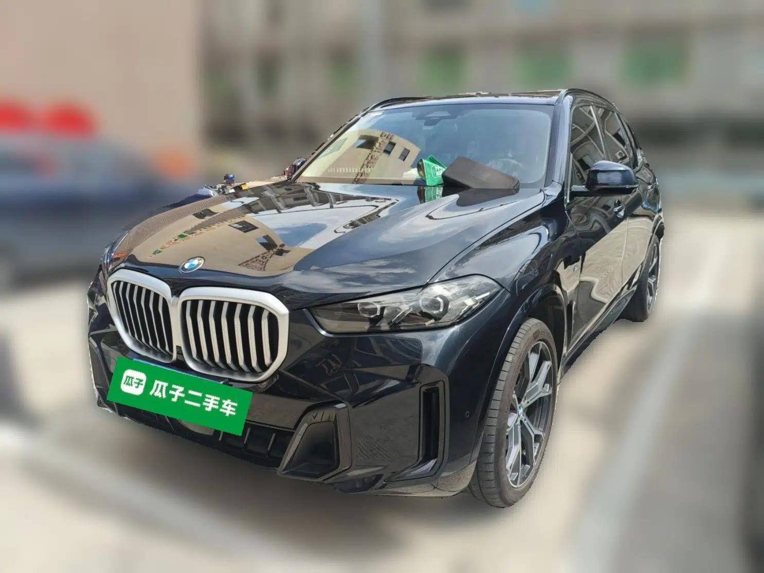 BMW X5 2023 xDrive 30Li Luxury M Sport Night Edition Package — миниатюра 1