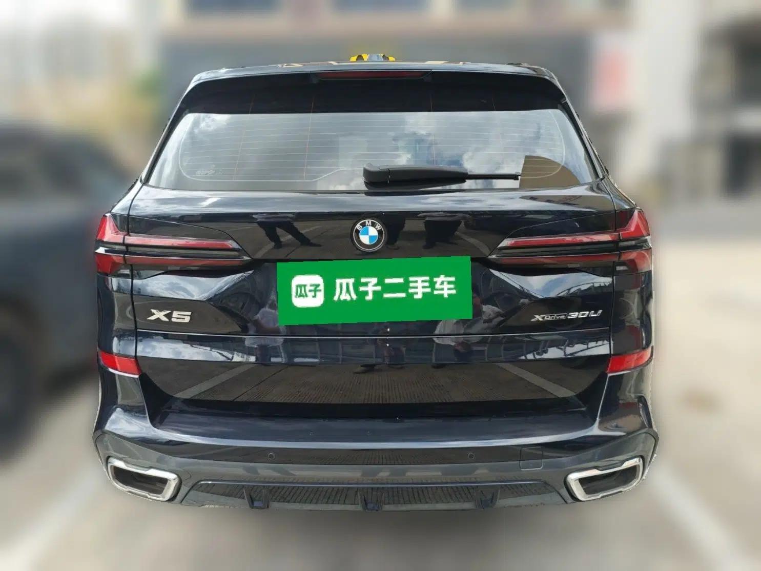 BMW X5 2023 xDrive 30Li Luxury M Sport Night Edition Package — миниатюра 5
