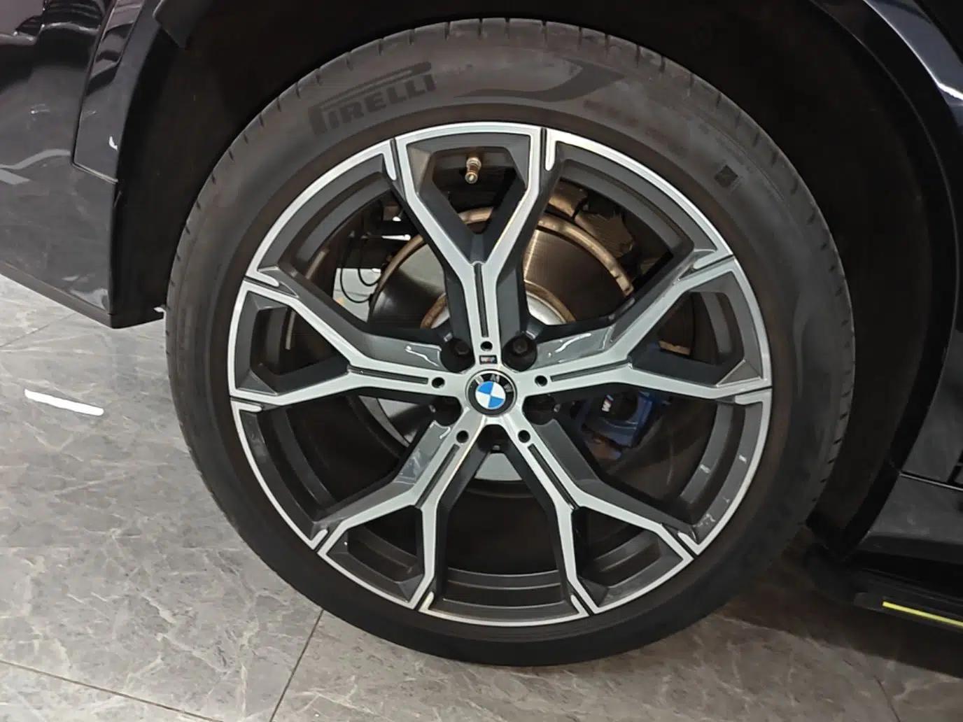 BMW X5 2021 Restyled xDrive40i Luxury Version M Sport Package — миниатюра 11