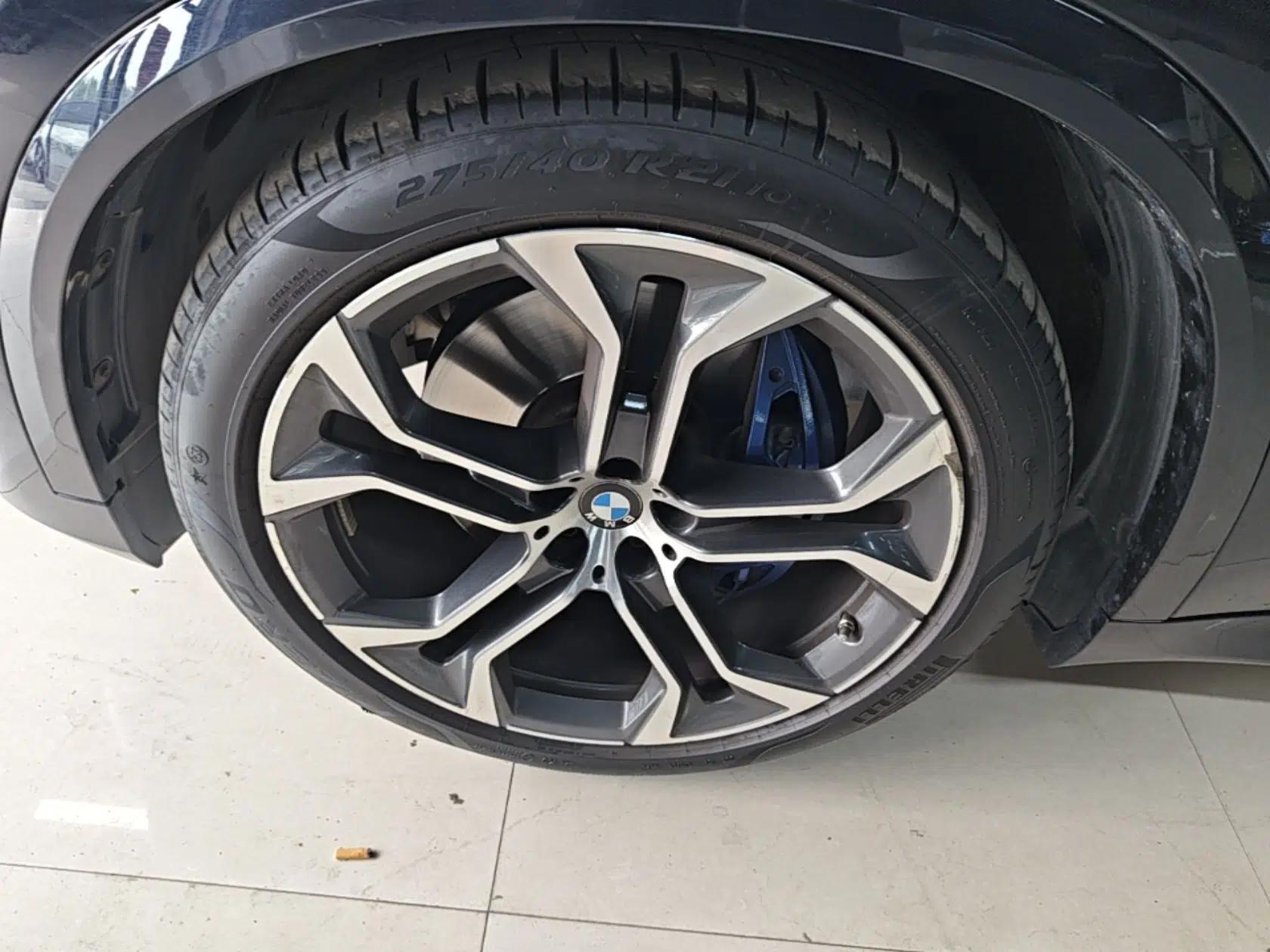 BMW X5 2022 xDrive 40Li Luxury Edition M Sport Package — миниатюра 15