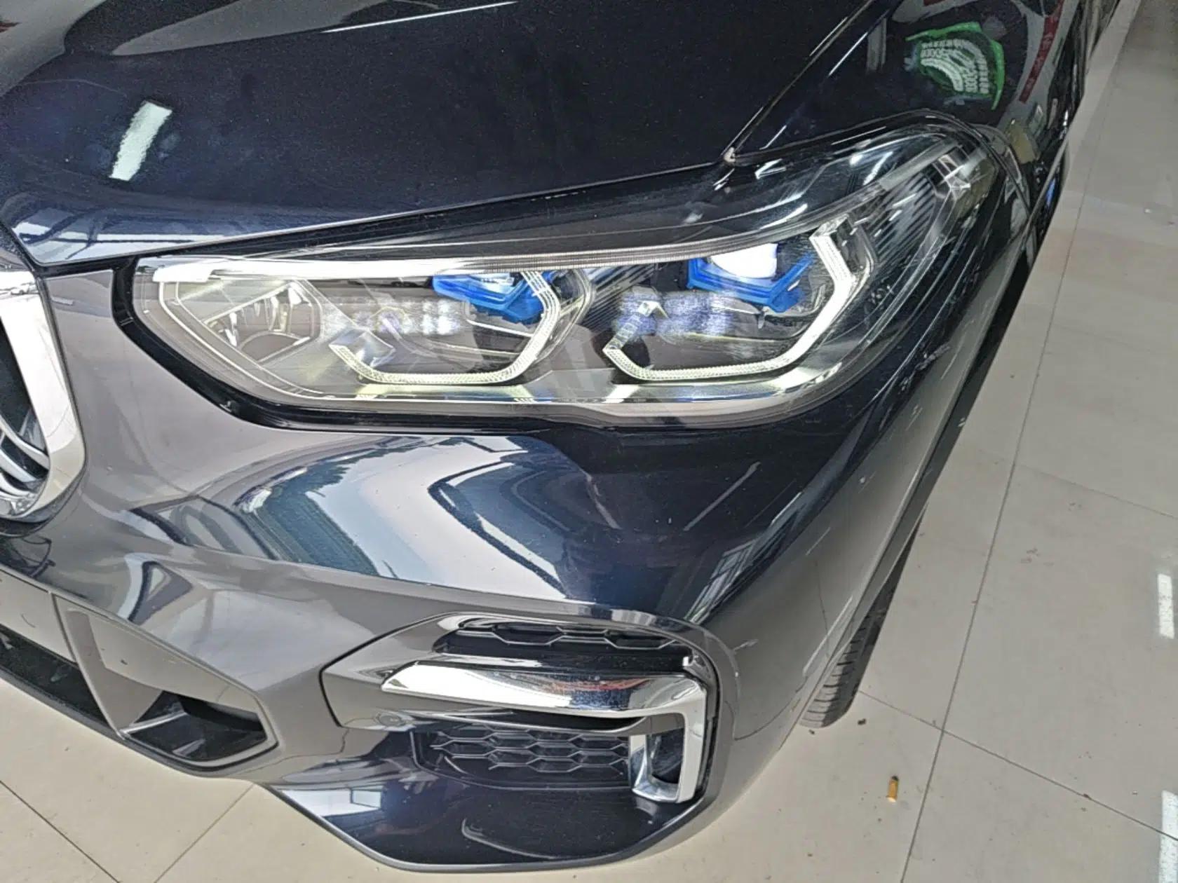 BMW X5 2022 xDrive 40Li Luxury Edition M Sport Package — миниатюра 8