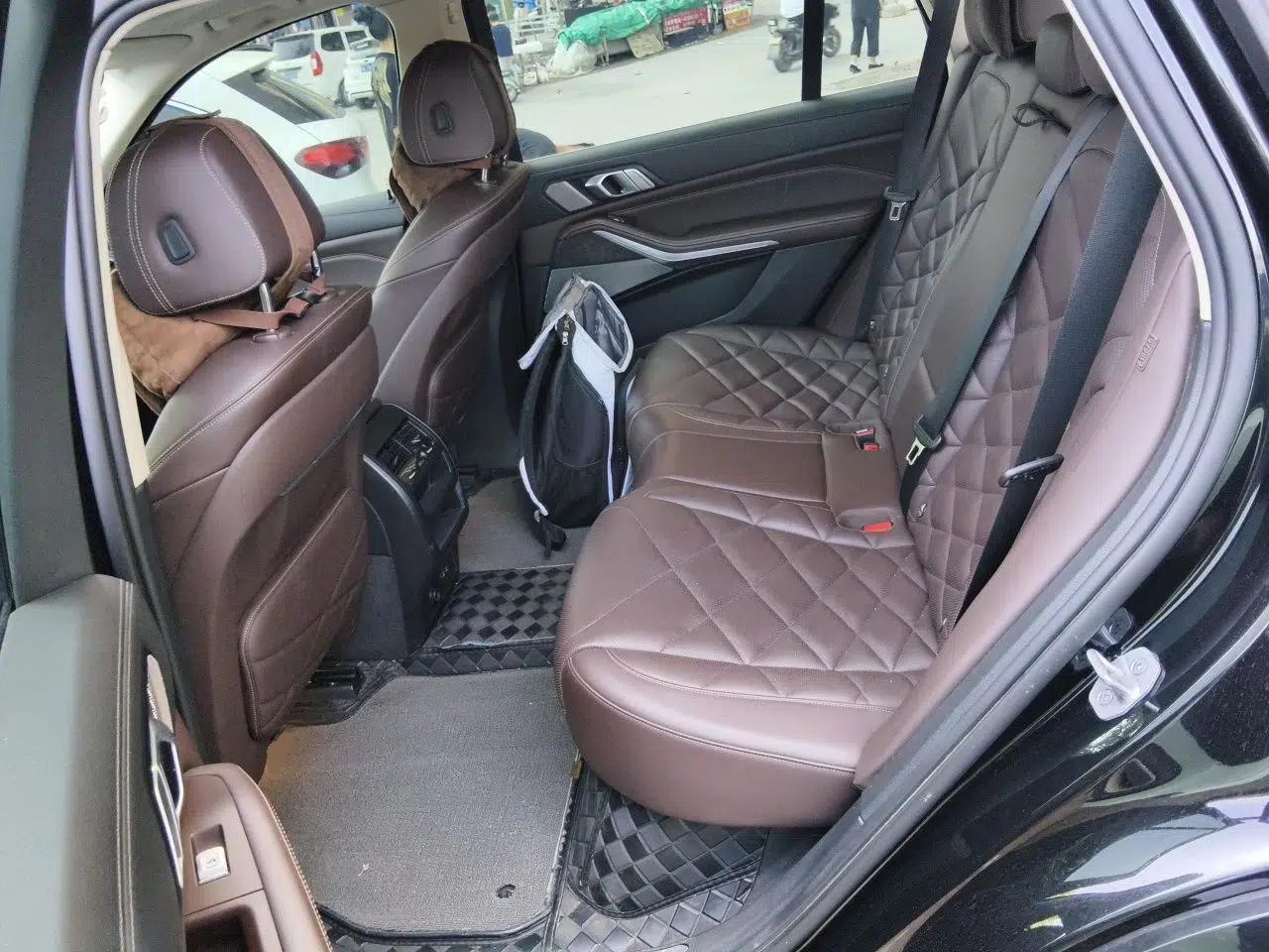 BMW X5 2022 xDrive 30Li Luxury M Sport Package — миниатюра 17