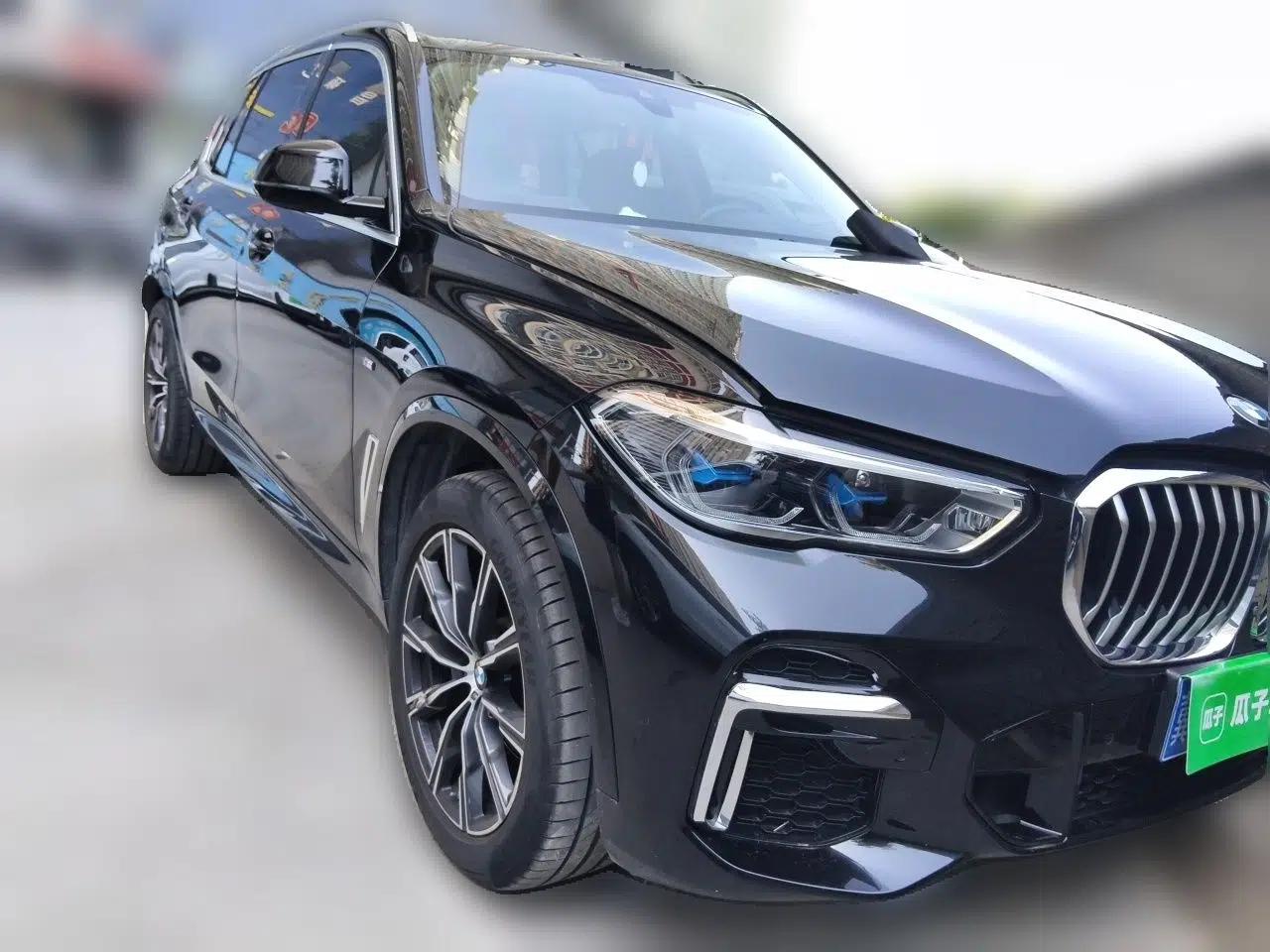 BMW X5 2022 xDrive 30Li Luxury M Sport Package — миниатюра 3