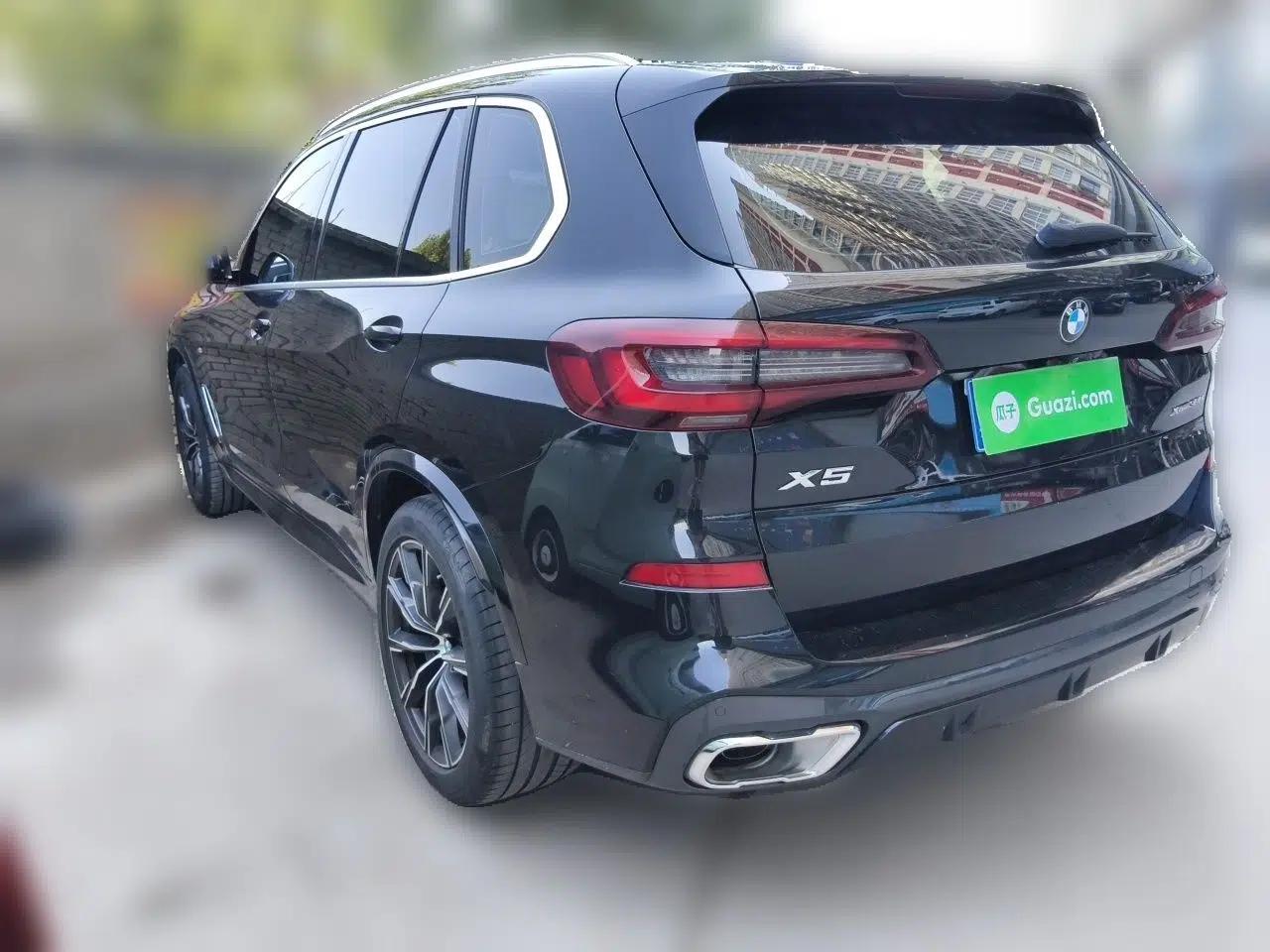 BMW X5 2022 xDrive 30Li Luxury M Sport Package — миниатюра 4