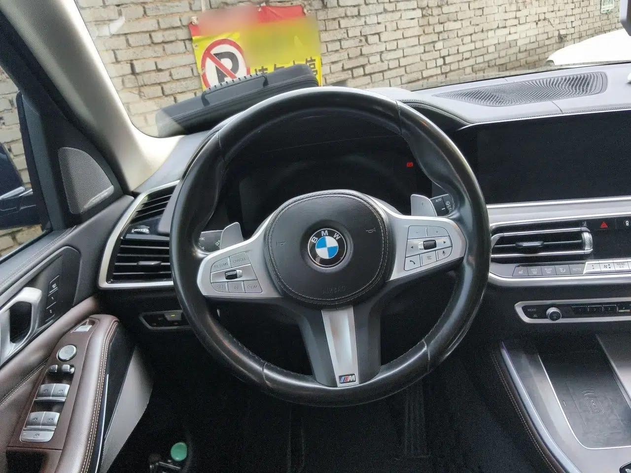 BMW X5 2022 xDrive 30Li Luxury M Sport Package — миниатюра 10