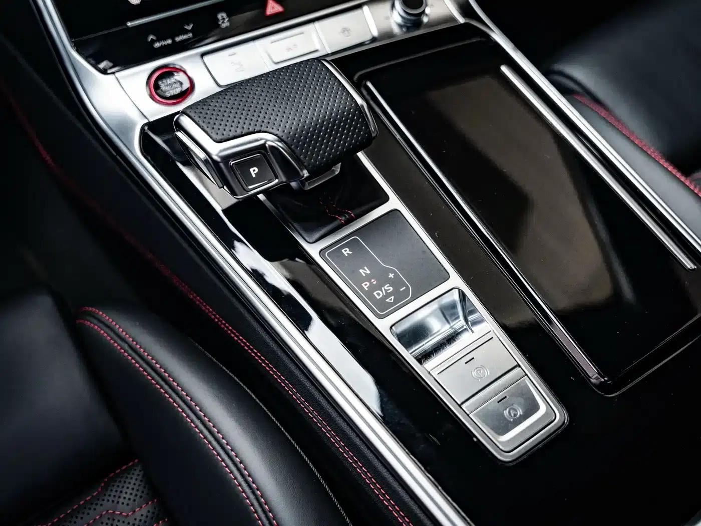 2022 Audi RS 6 RS 6 4.0T Avant — миниатюра 16