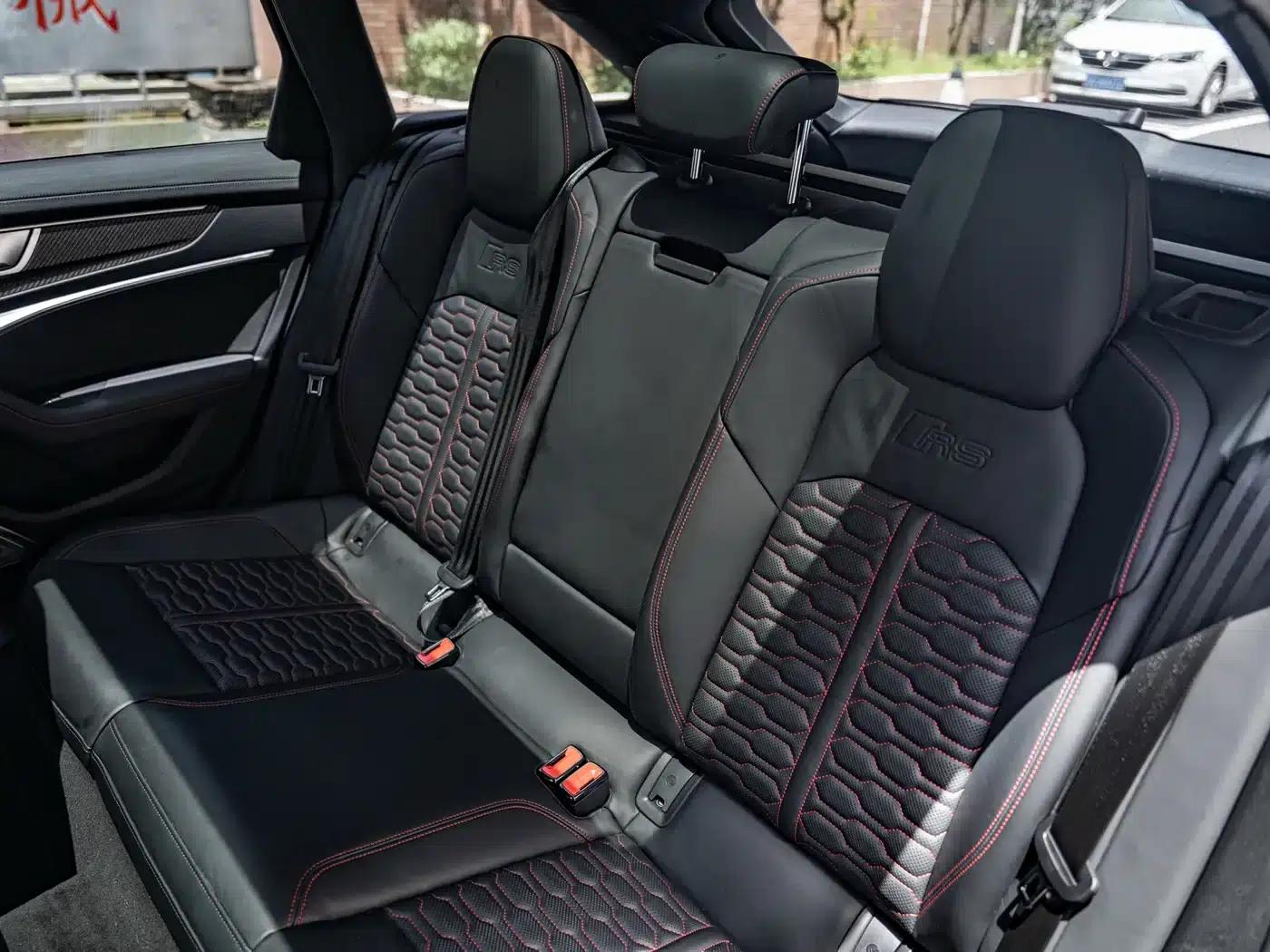 2022 Audi RS 6 RS 6 4.0T Avant — миниатюра 21