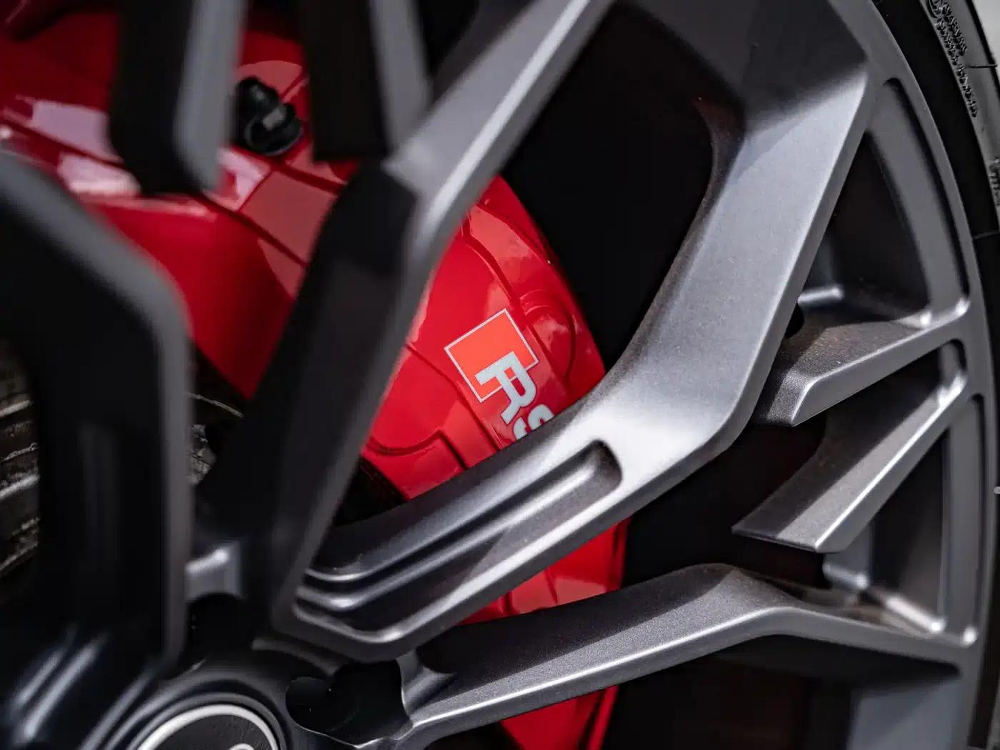 2022 Audi RS 6 RS 6 4.0T Avant — миниатюра 7