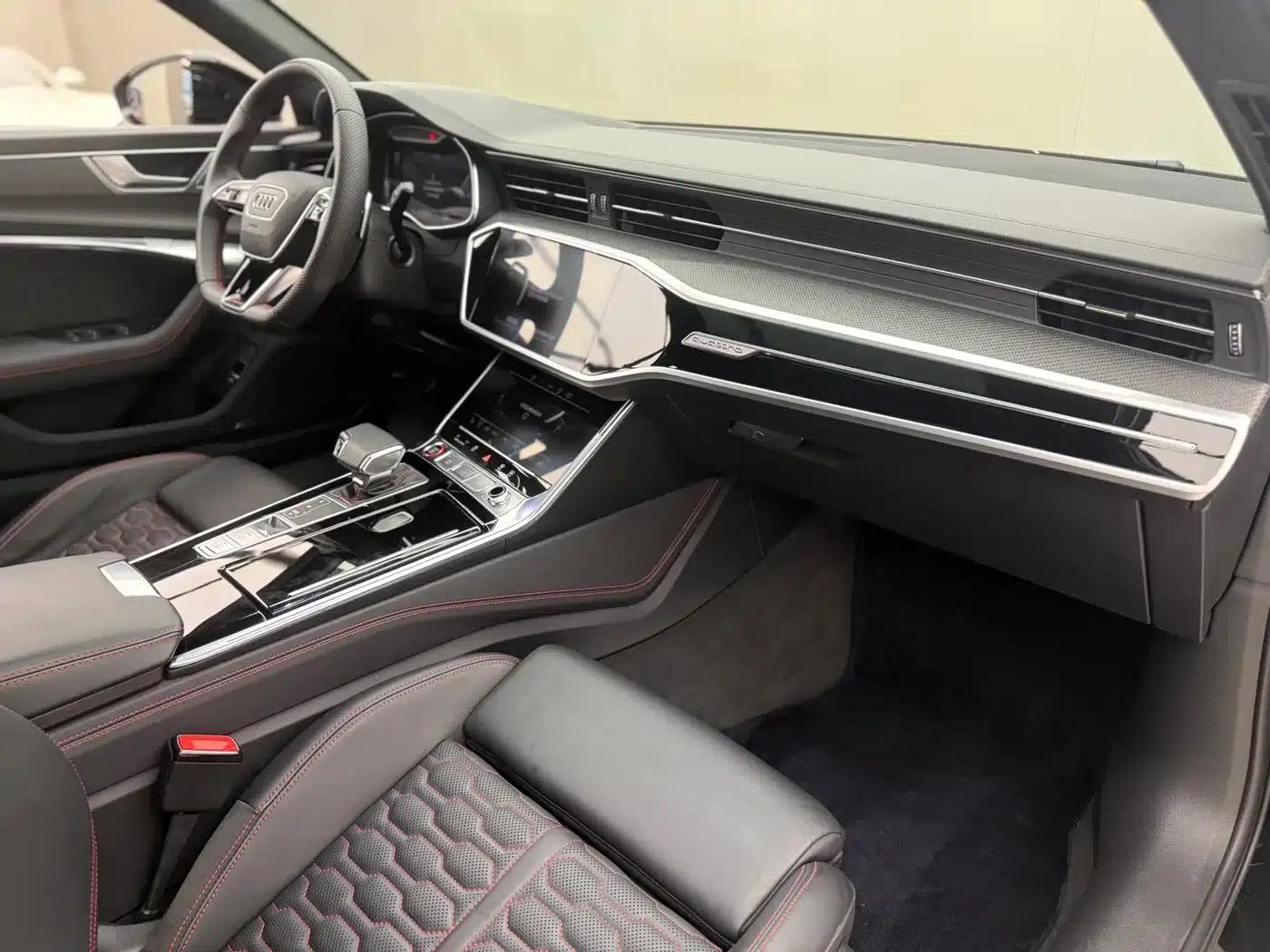 2022 Audi RS 6 RS 6 4.0T Avant — миниатюра 14