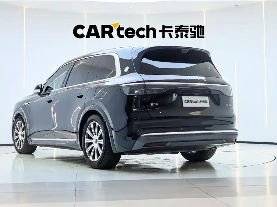 Wenjie M8 2025 Range Extended Max+ Version 53.4kWh 5-Seat Version (192-line LiDAR) — миниатюра 8