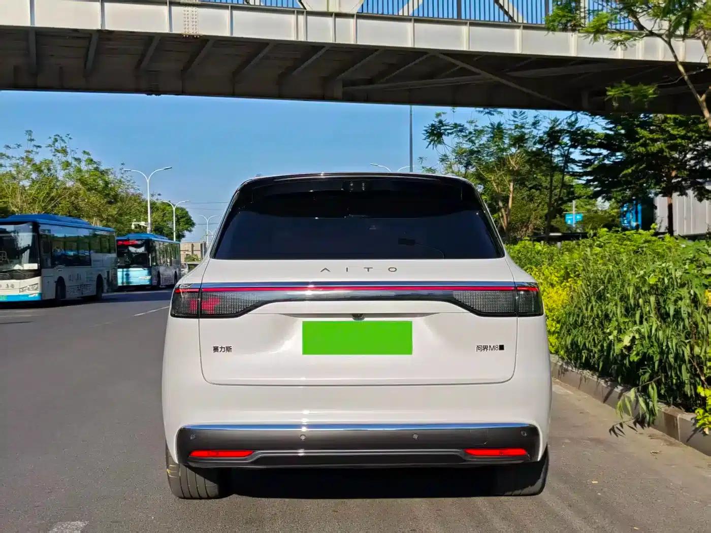 Wenjie M8 2025 Pure Electric Max+ Six-Seat Long Range Version (192-line LiDAR) — миниатюра 2