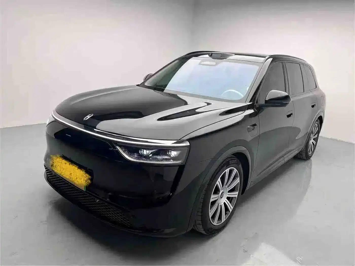 Wenjie M8 2025 Pure Electric Max+ 5-Seat 4WD Version (192-line LiDAR) — миниатюра 1