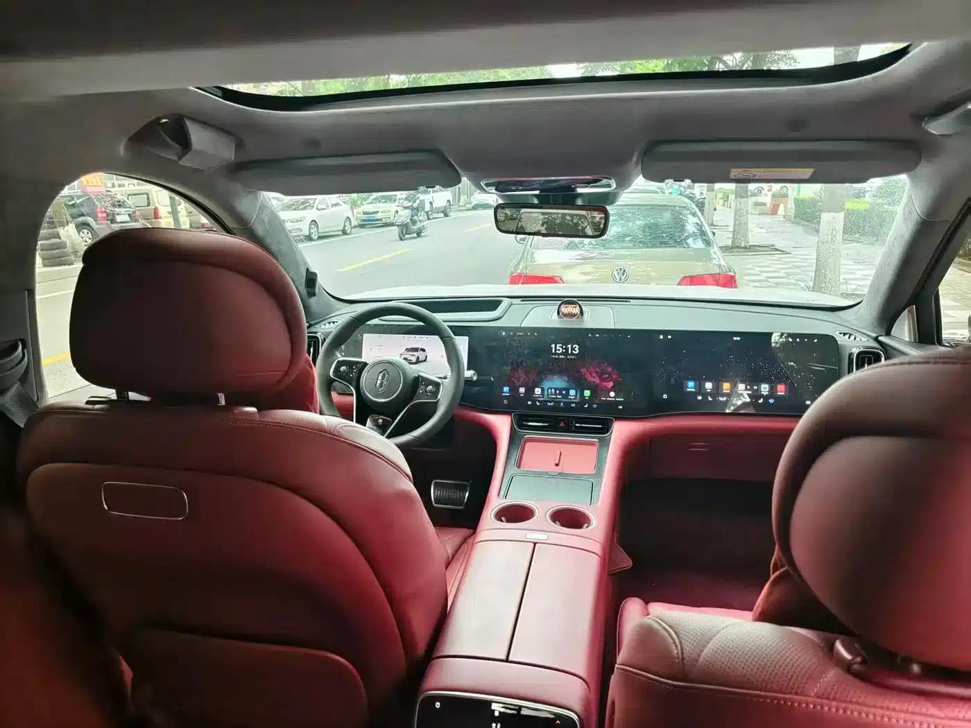 Wenjie M8 2025 Extended Range Max+ Version (53.4kWh, 6-seater, 192-line LiDAR) — миниатюра 5