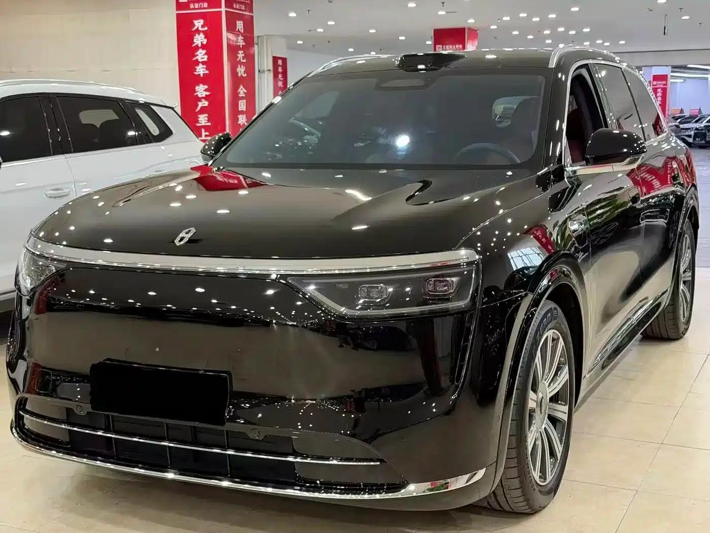 Wenjie M8 2025 Extended Range Max+ Version (53.4kWh, 5-seater, 192-line LiDAR) — миниатюра 1
