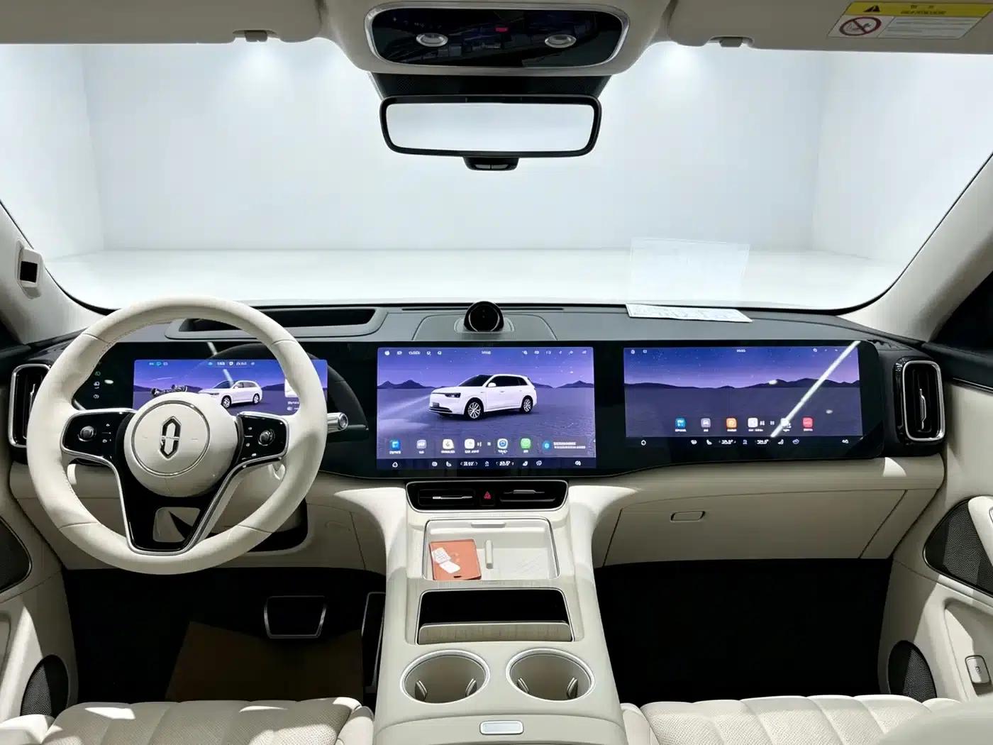 Wenjie M8 2025 Extended Range Max+ Version (53.4kWh, 6-seater, 192-line LiDAR) — миниатюра 13