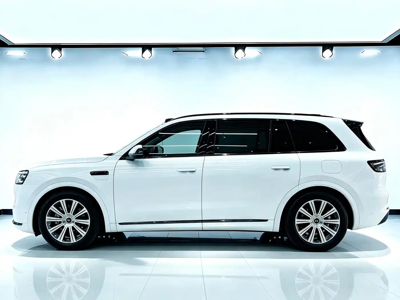 Wenjie M8 2025 Extended Range Max+ Version (53.4kWh, 6-seater, 192-line LiDAR) — миниатюра 5