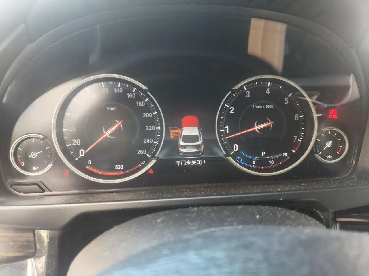 BMW X6 2015 xDrive35i Leading Model — миниатюра 11