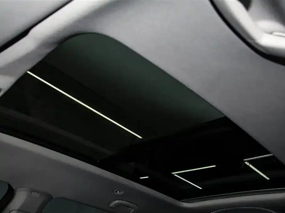 Audi Q6 2024 40 TFSI quattro Cloud View Edition, Feathered Forest Package, 7-seater — миниатюра 31
