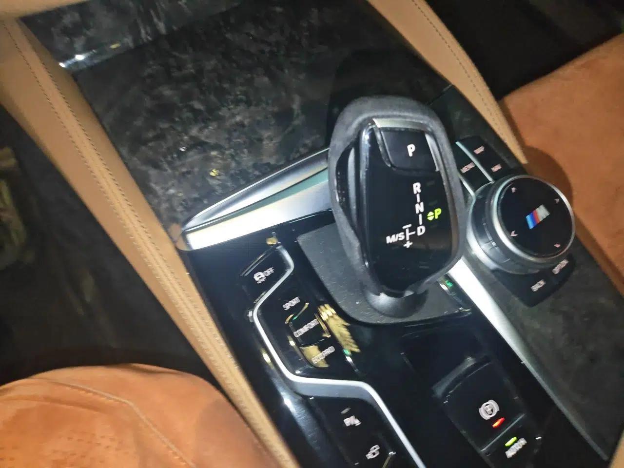 BMW 6 Series GT 2021 630i M Sport Package — миниатюра 14
