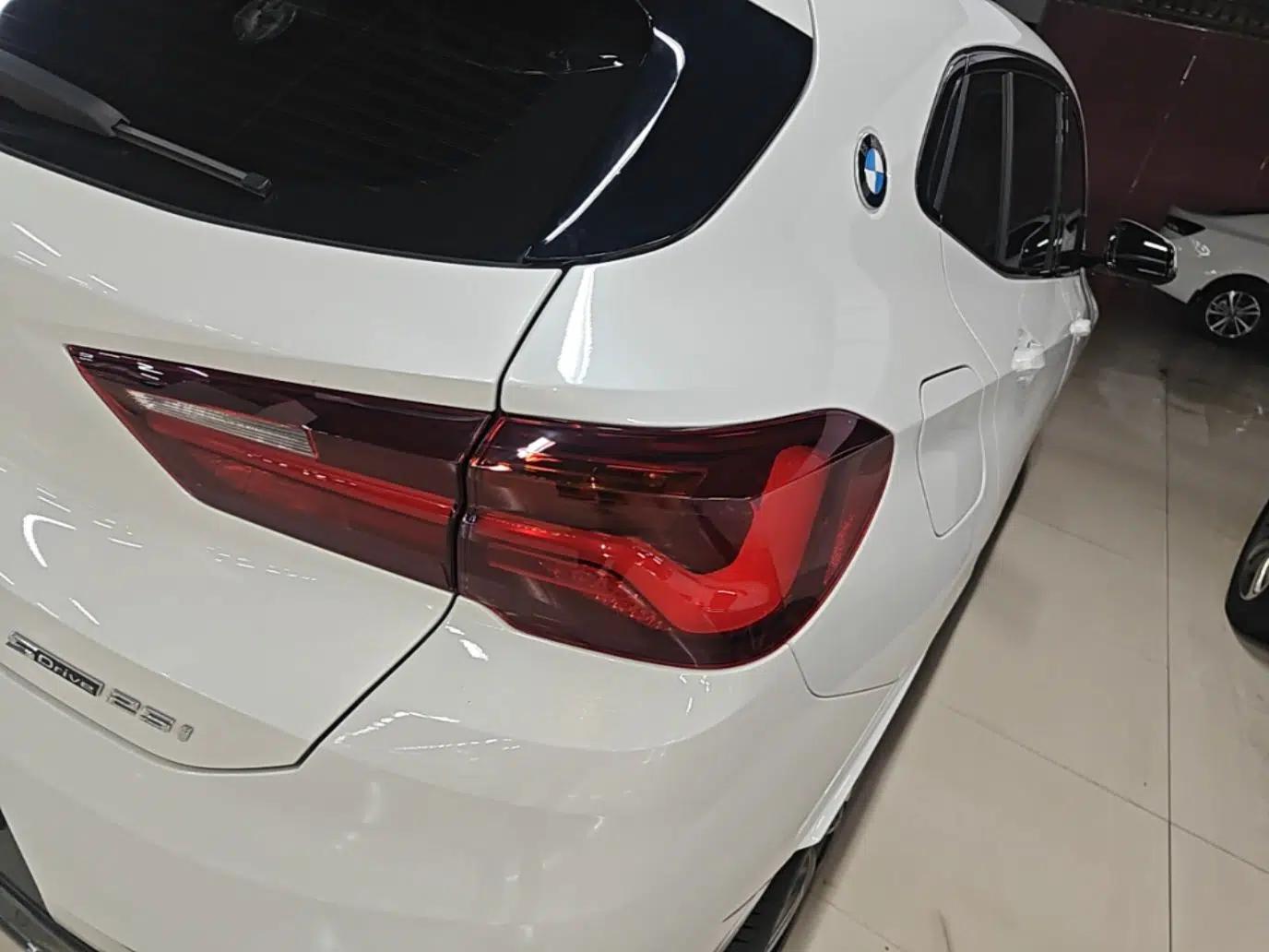 BMW X2 2022 sDrive25i M Sport Package — миниатюра 9