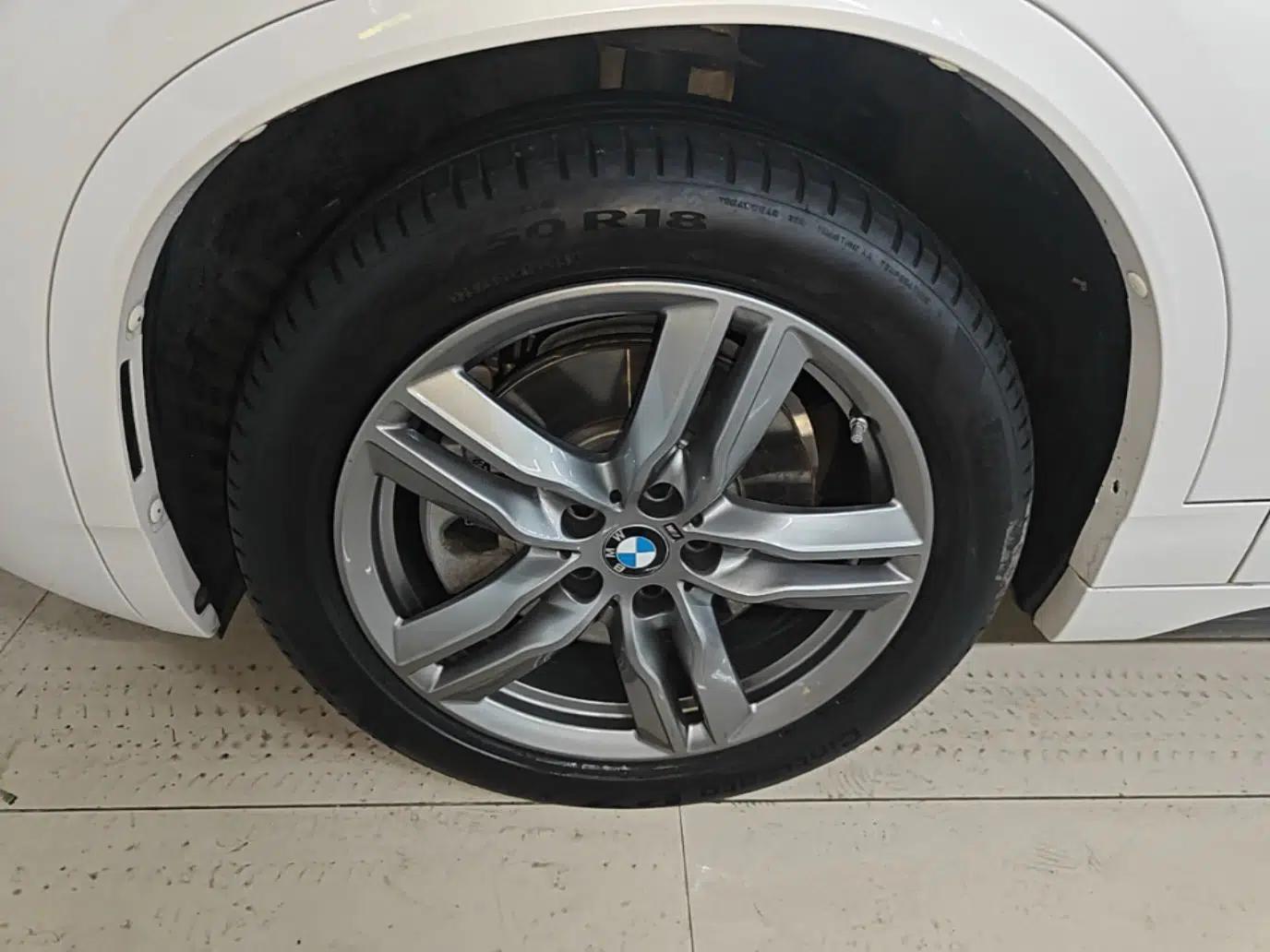 BMW X2 2022 sDrive25i M Sport Package — миниатюра 10