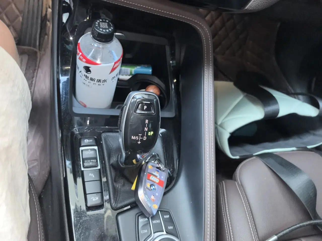 BMW X2 2020 xDrive25i M Sport Package — миниатюра 14